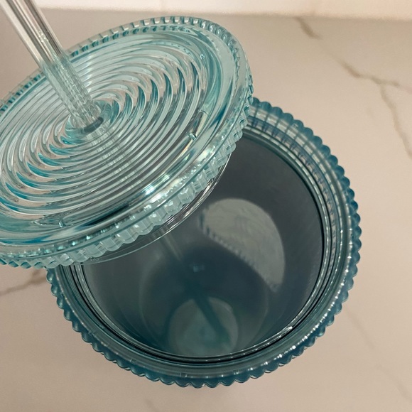 New 2022 Starbucks Spring Mermaid Tail Iridescent Venti Tumbler 24oz - Picture 3 of 4